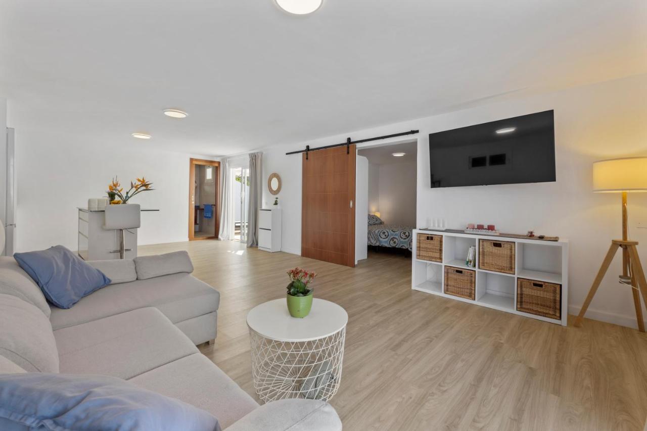 Апартаменты Famara Loft 12 Экстерьер фото